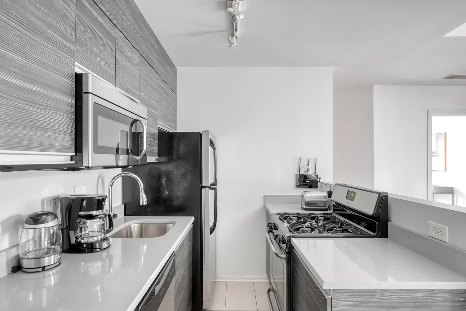30 E Roosevelt Rd   60605 60605-The Roosevelt-unit#ID804-Chicago-IL