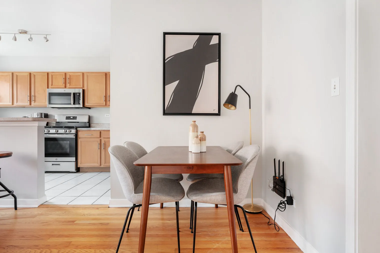 2752 Hampton Pkwy   60201 60201-2752 Hampton Parkway-unit#ID953-Evanston-IL