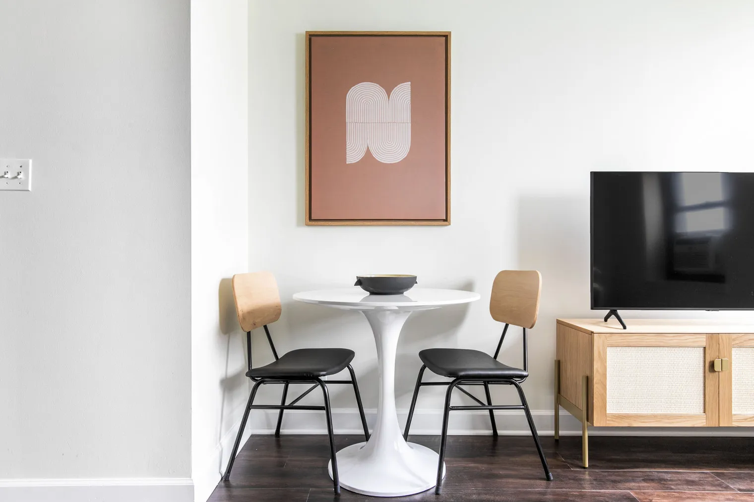 1400 N Lake Shore Dr   60610 60610-The Deco-unit#ID549-Chicago-IL