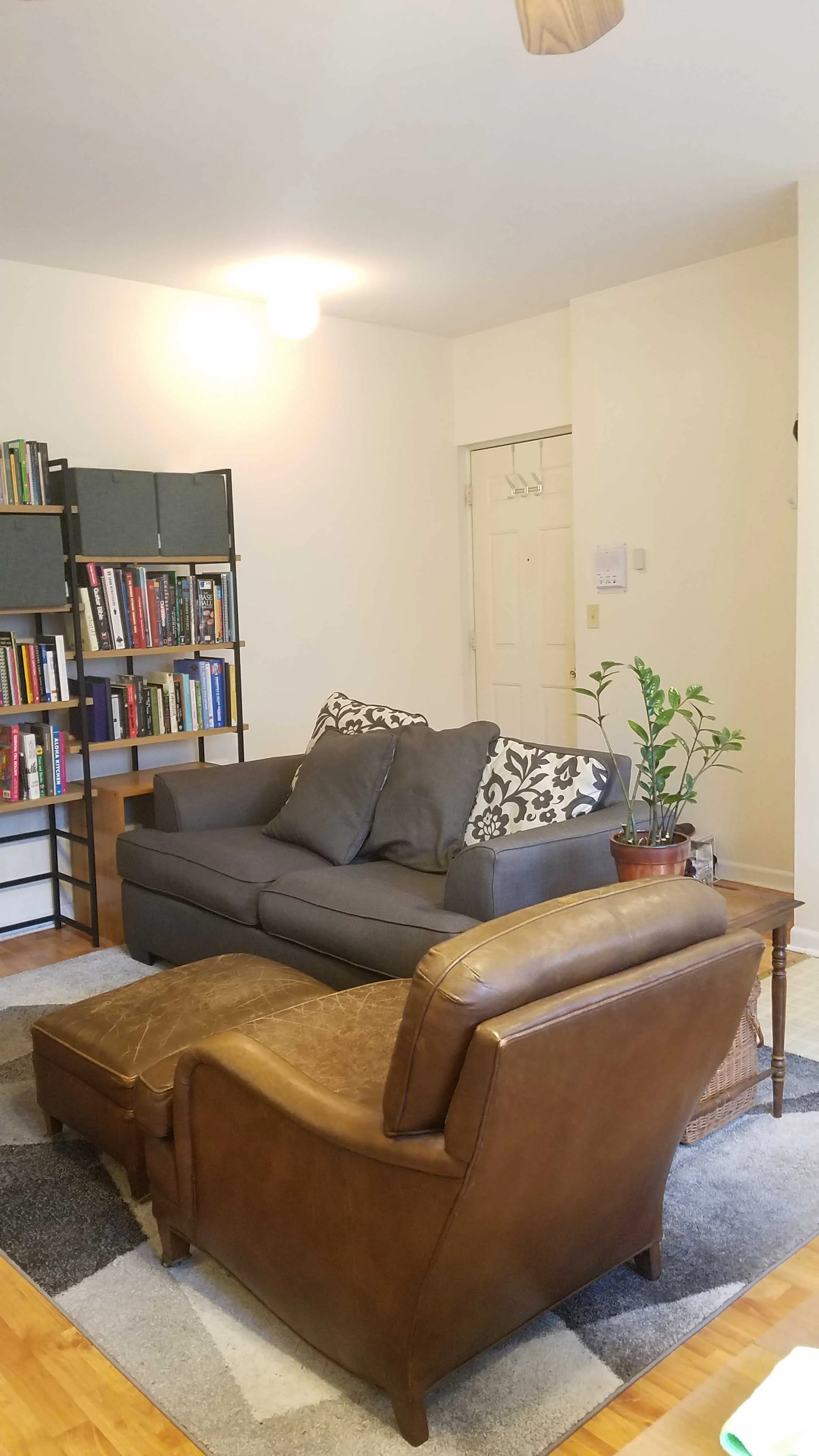 633 W Deming Pl   60614 60614-Manor House-unit#205-Chicago-IL