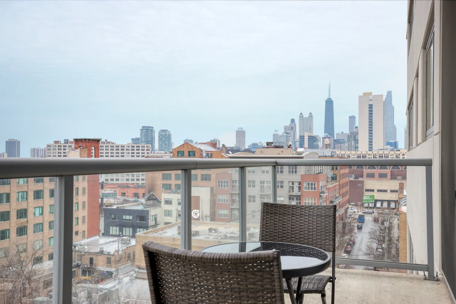 910 W Huron St   60642 60642-Mondial-unit#id1023-Chicago-IL