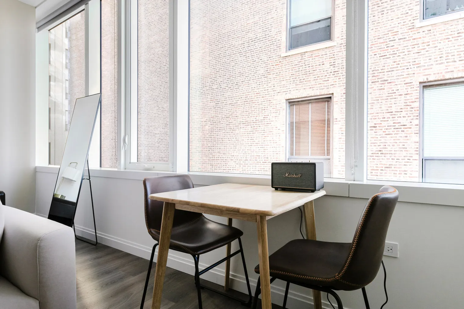 1000 S Michigan Ave   60605 60605-1000M-unit#ID1350-Chicago-IL