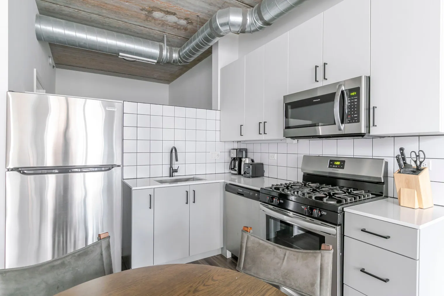 61 W Erie St   60654 60654-The Opal-unit#ID1399-Chicago-IL