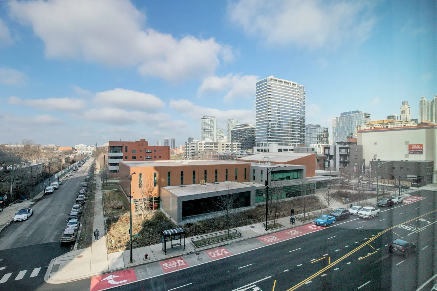 751 N Hudson Ave   60654 60654-Hugo II-unit#ID1040-Chicago-IL