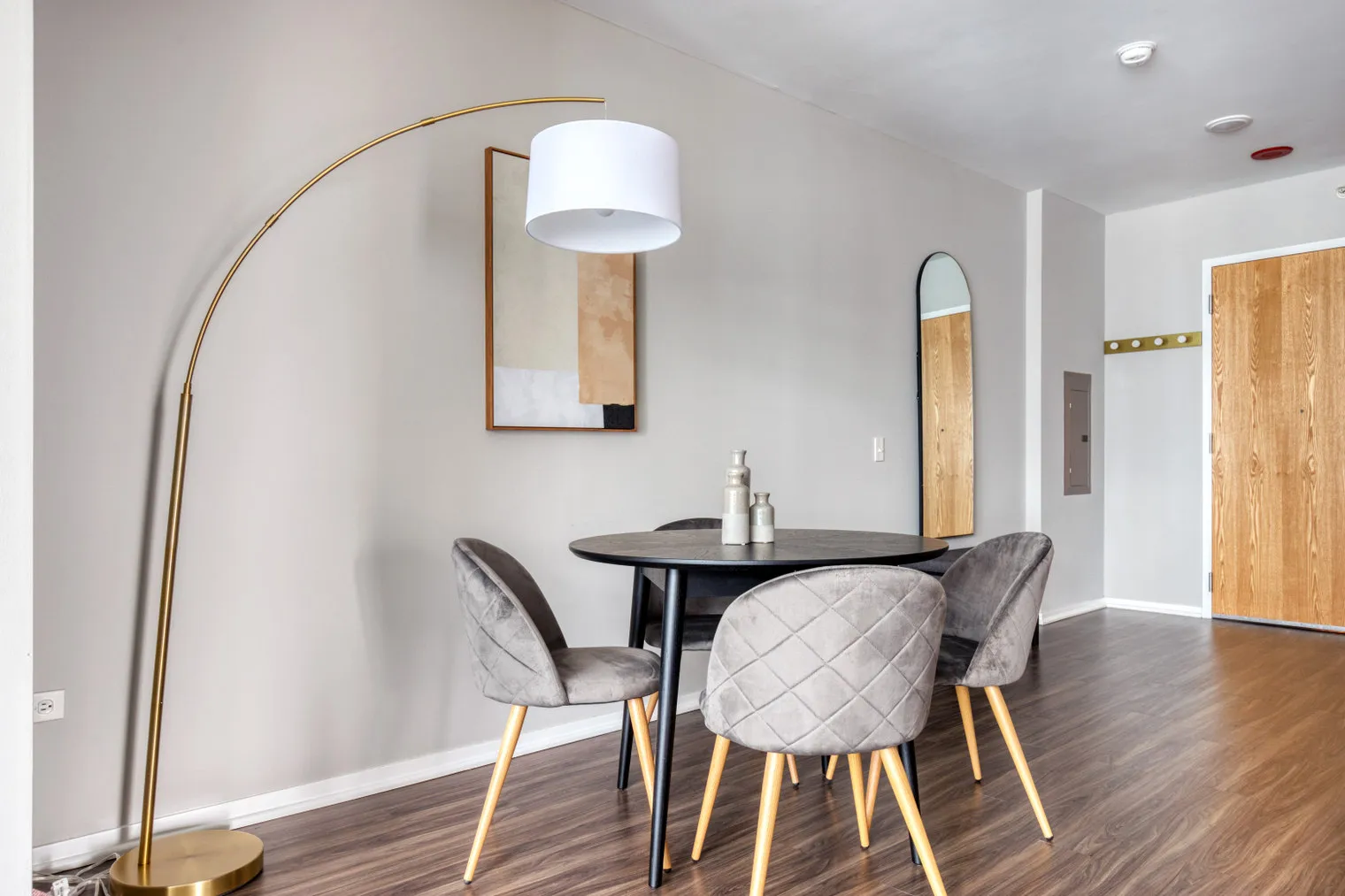 200 E Illinois St   60611 60611- Aston-unit#ID880-Chicago-IL