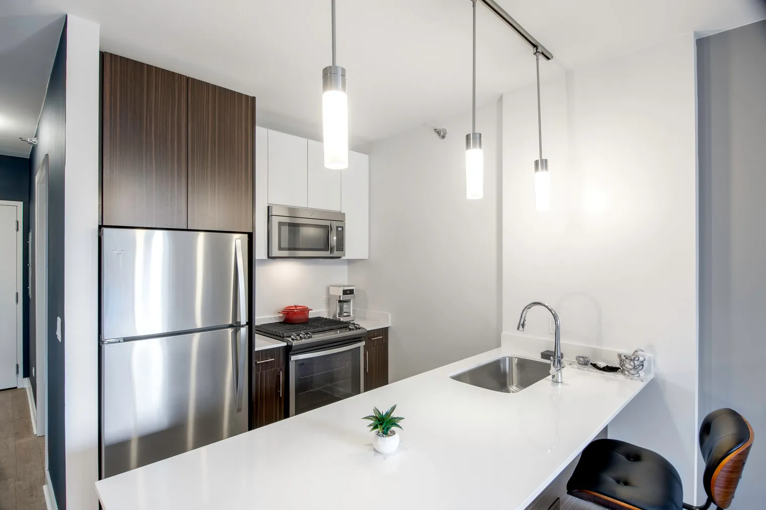 201 N Garland Ct   60601 60601-Mila-unit#ID31-Chicago-IL