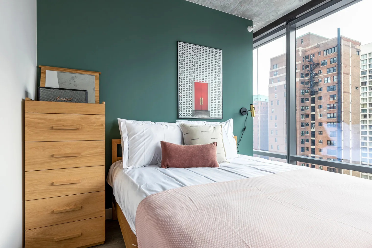 450 W Belmont Ave 60657 60657-Four50 -unit#ID202-Chicago-IL