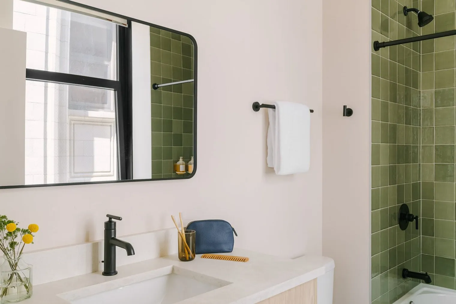 555 W Jackson Blvd   60661 60661-Building West Jackson Boulevard - livn-chicago-unit#ID1504154P-Chicago-IL