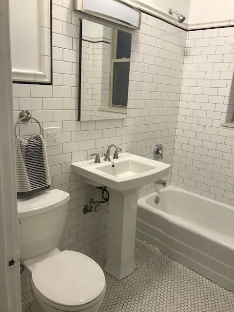 7010 N Sheridan Rd 60626 60626-unit#2-Chicago-IL