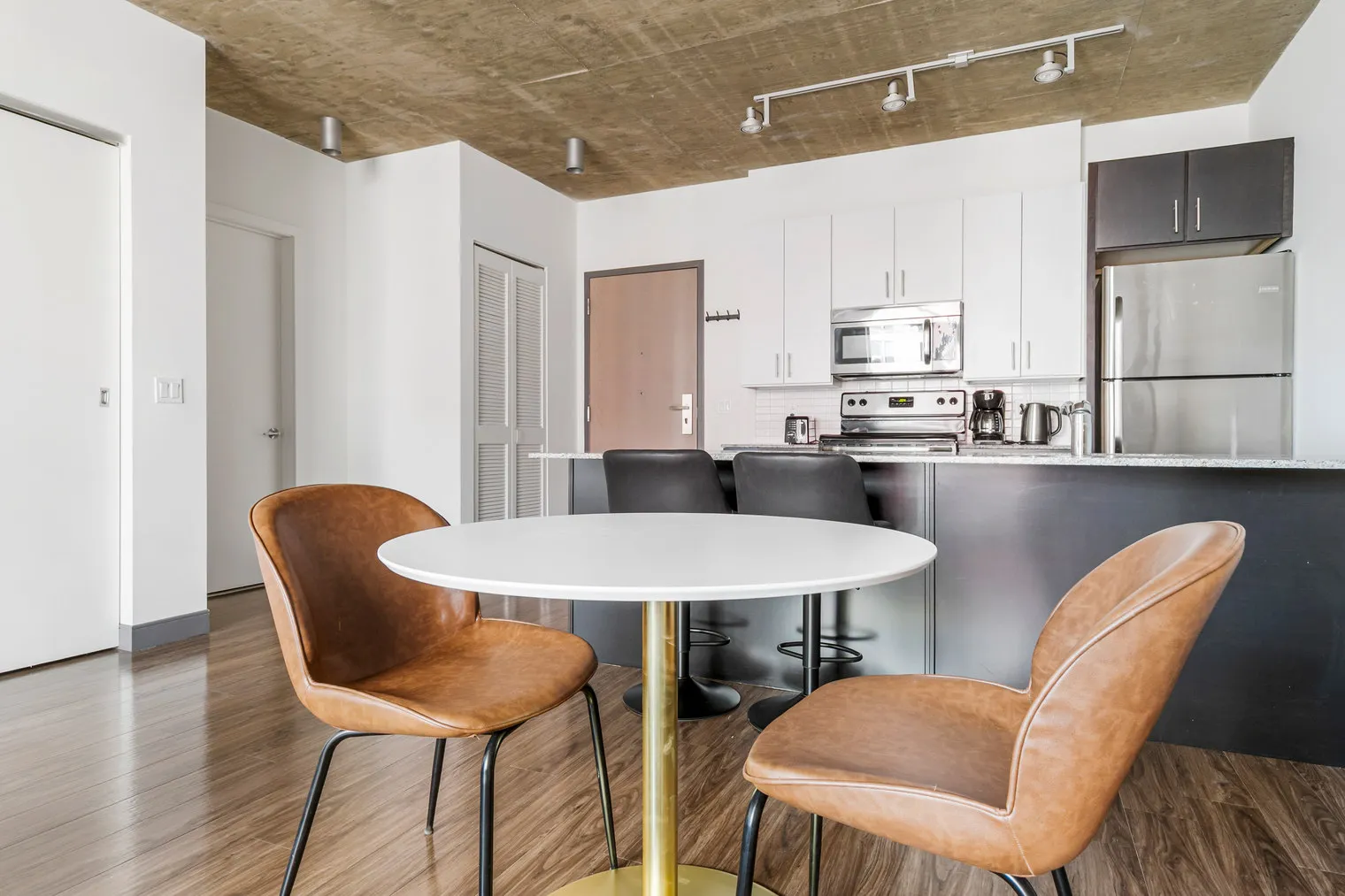 601 W Jackson Blvd 60661 60661-Jeff Jack-unit#ID1339-Chicago-IL