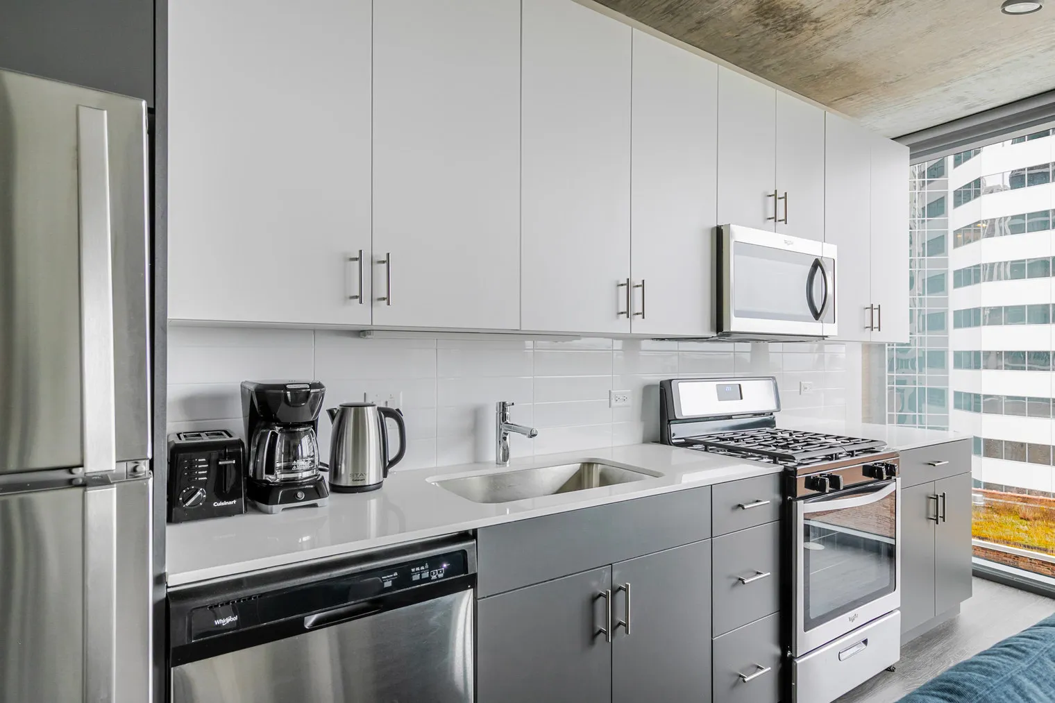 60 E Randolph St   60601 60601-Parkline-unit#ID1370-Chicago-IL