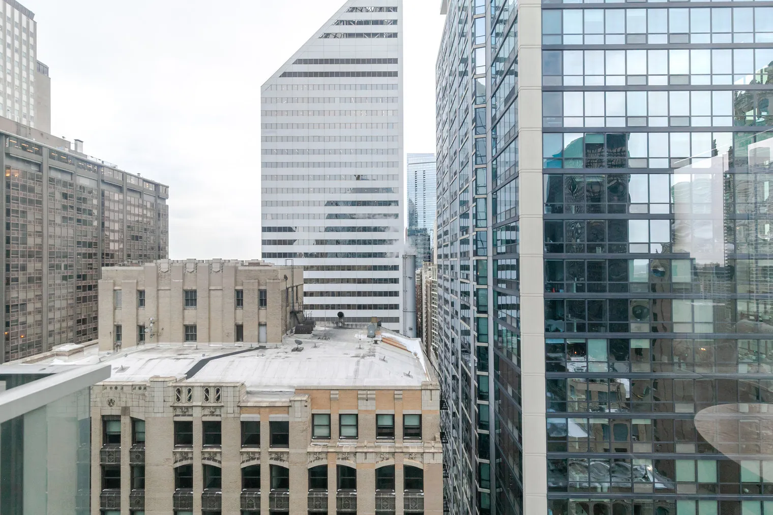 201 N Garland Ct   60601 60601-Mila-unit#ID1392-Chicago-IL