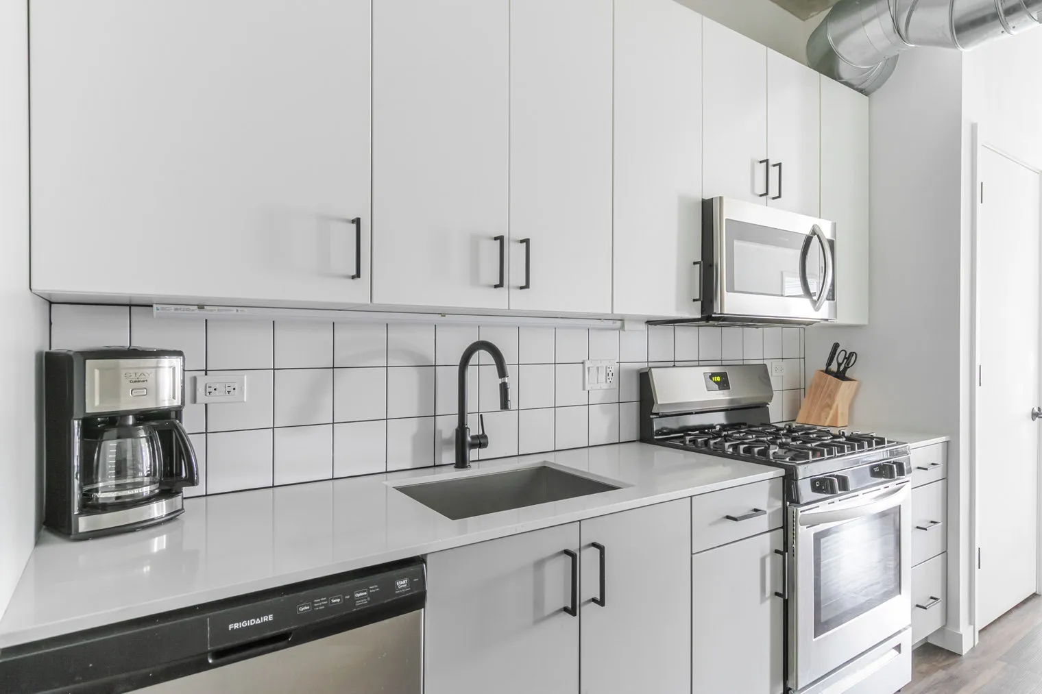 61 W Erie St   60654 60654-The Opal-unit#ID1413-Chicago-IL