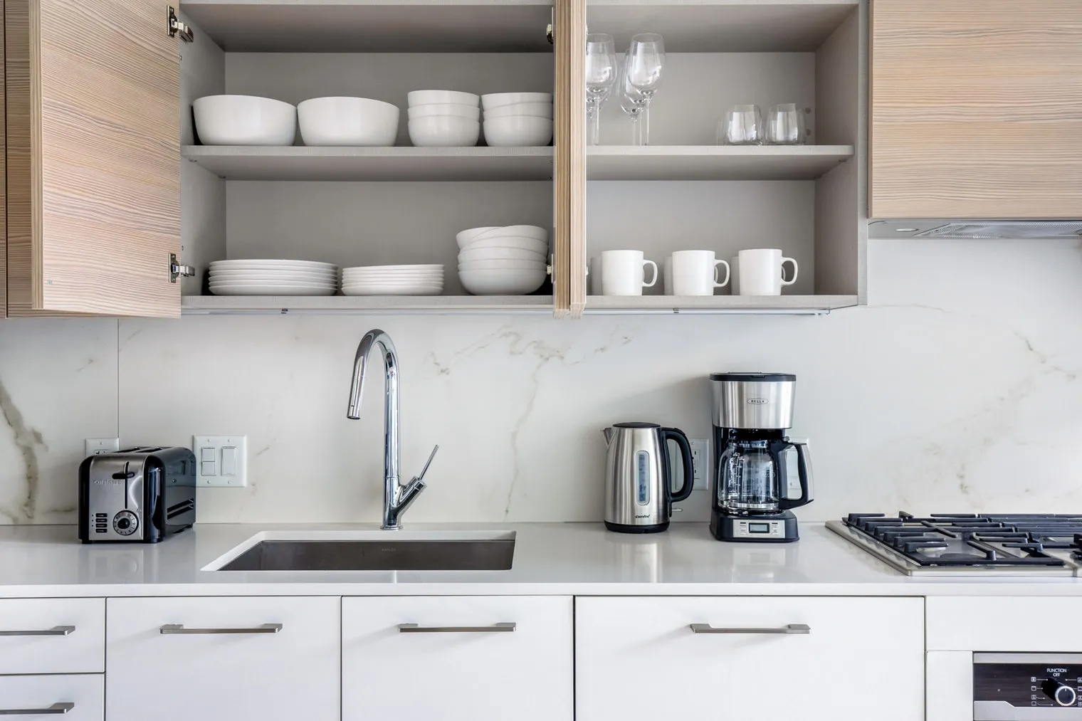 165 N Desplaines St   60661 60661-Emme-unit#ID750-Chicago-IL