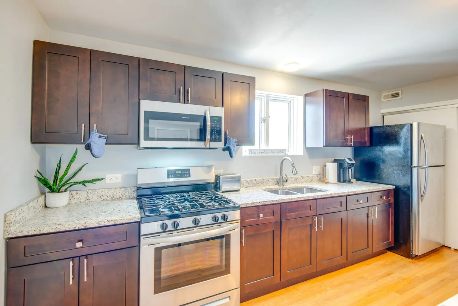 8136 S Kedzie Ave   60652 60652-Building South Kedzie Avenue - evolve-unit#ID1305902P-Chicago-IL