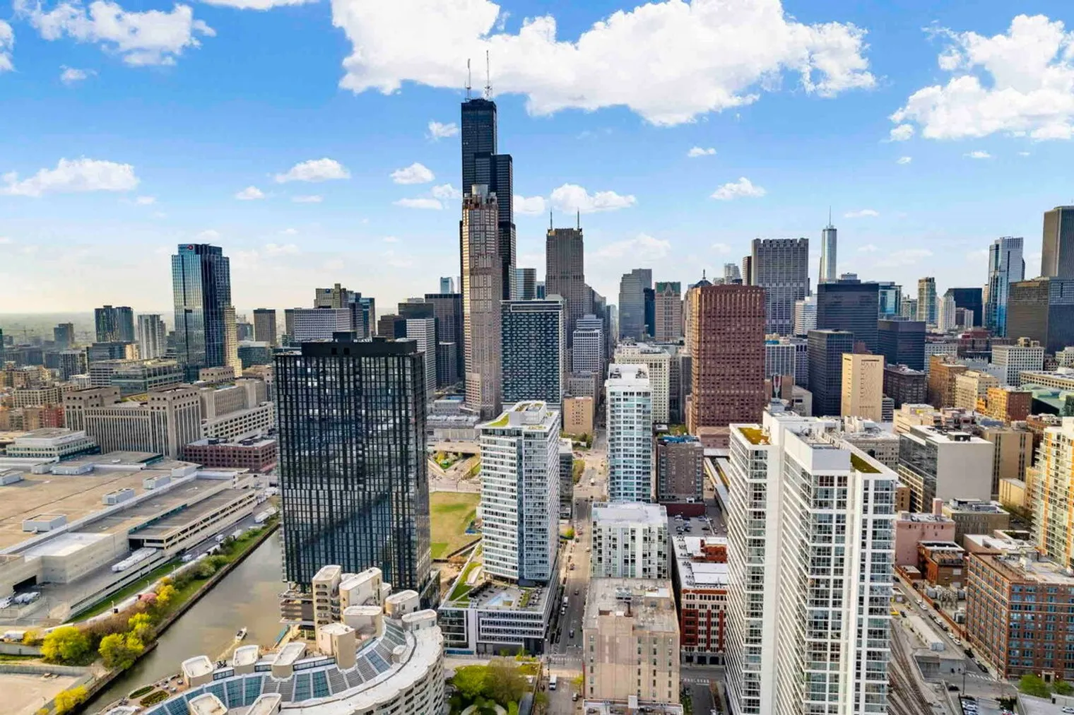 347 S Clark St   60604 60604-Building South Clark Street - first-class-rentals-llc-unit#ID1321203P-Chicago-IL
