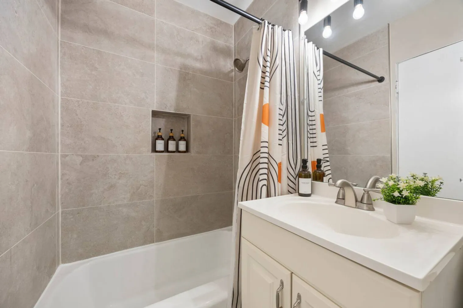 1009 Front St   60532 60532-Building Front Street-unit#ID1366970P-Lisle-IL