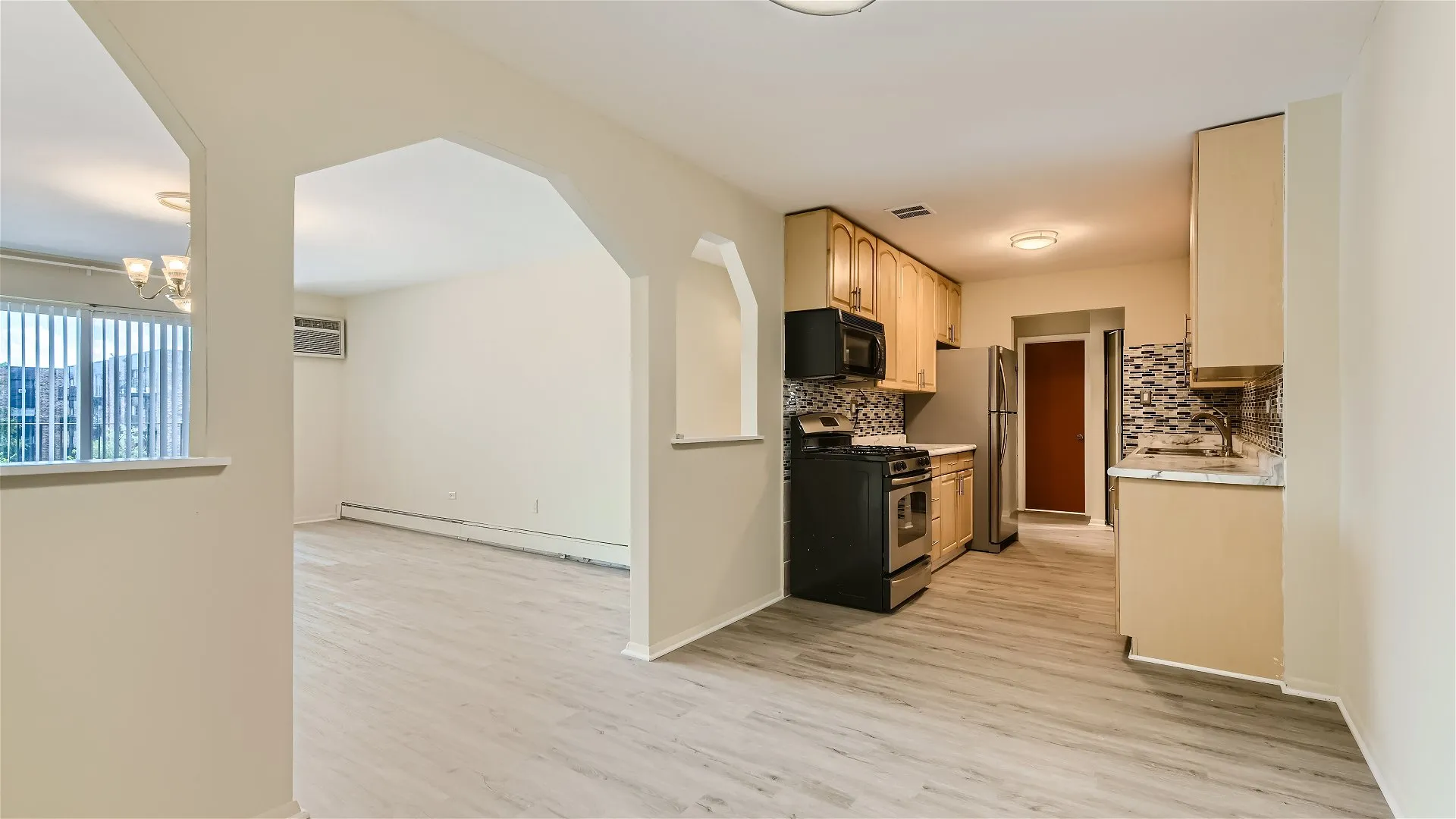 8936 N Parkside Ave   60016 60016-Ballard Point-unit#311-Des Plaines-IL