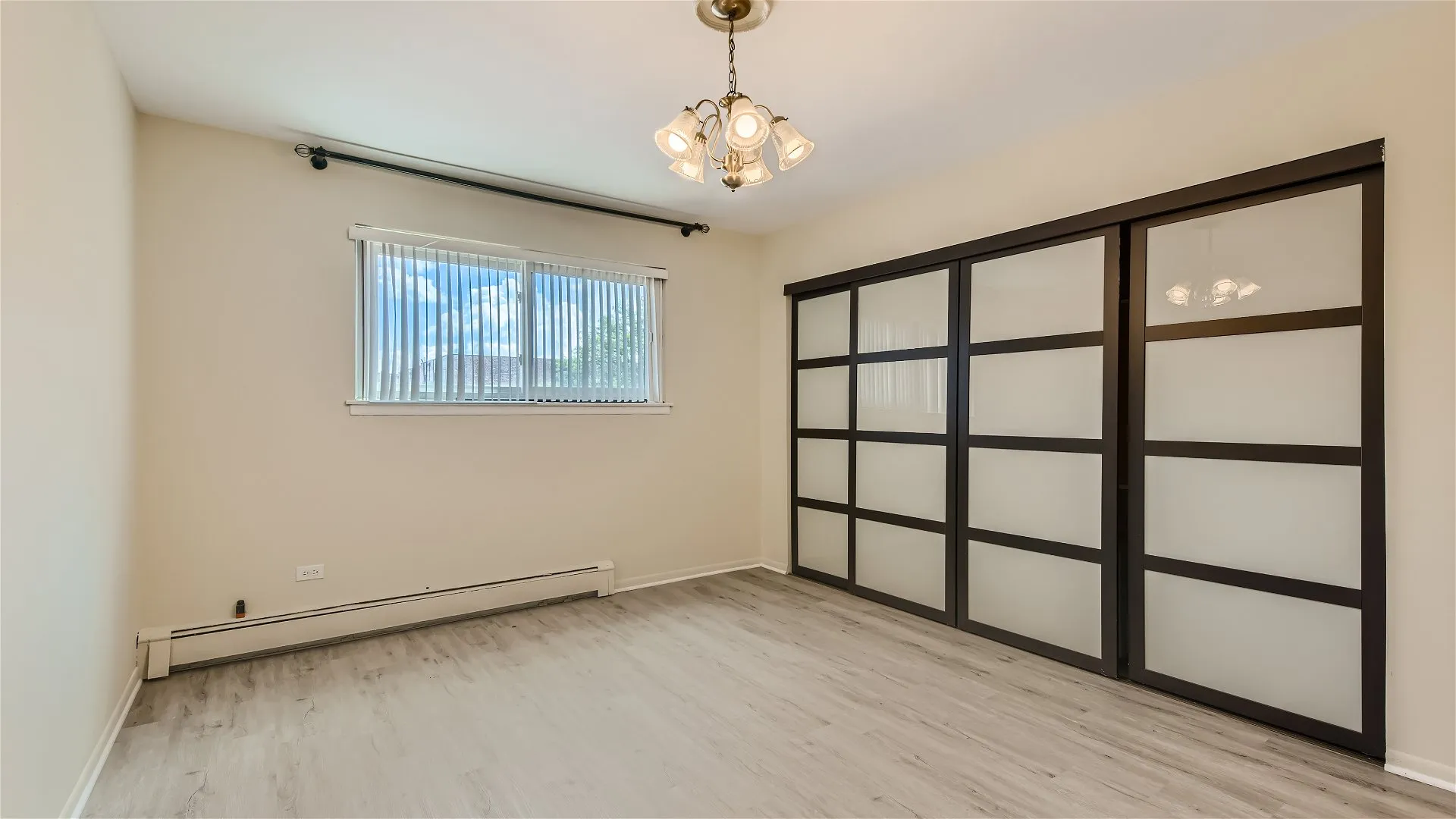 8936 N Parkside Ave   60016 60016-Ballard Point-unit#311-Des Plaines-IL