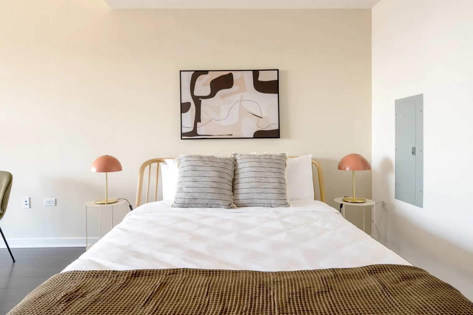 730 W Couch Pl   60661 60661-The Parker-unit#ID778-Chicago-IL