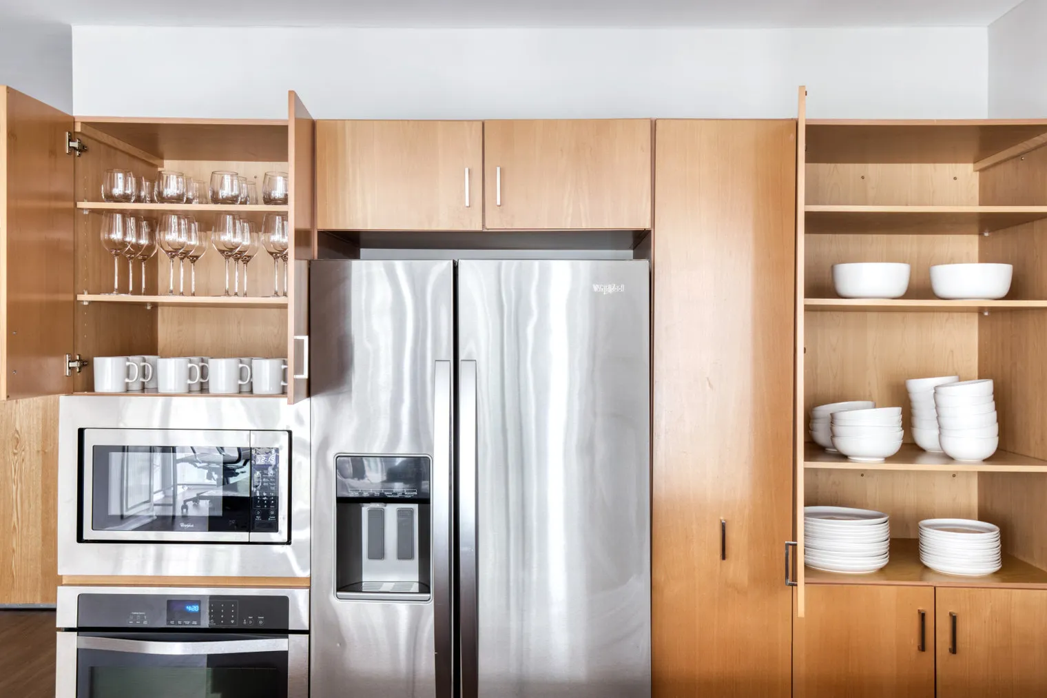 200 E Illinois St   60611 60611- Aston-unit#ID880-Chicago-IL