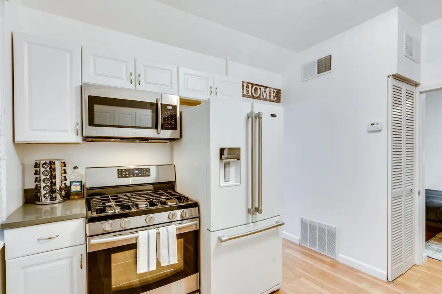 1519 W Superior St   60642 60642-Building West Superior Street - redawning-unit#ID1255751P-Chicago-IL