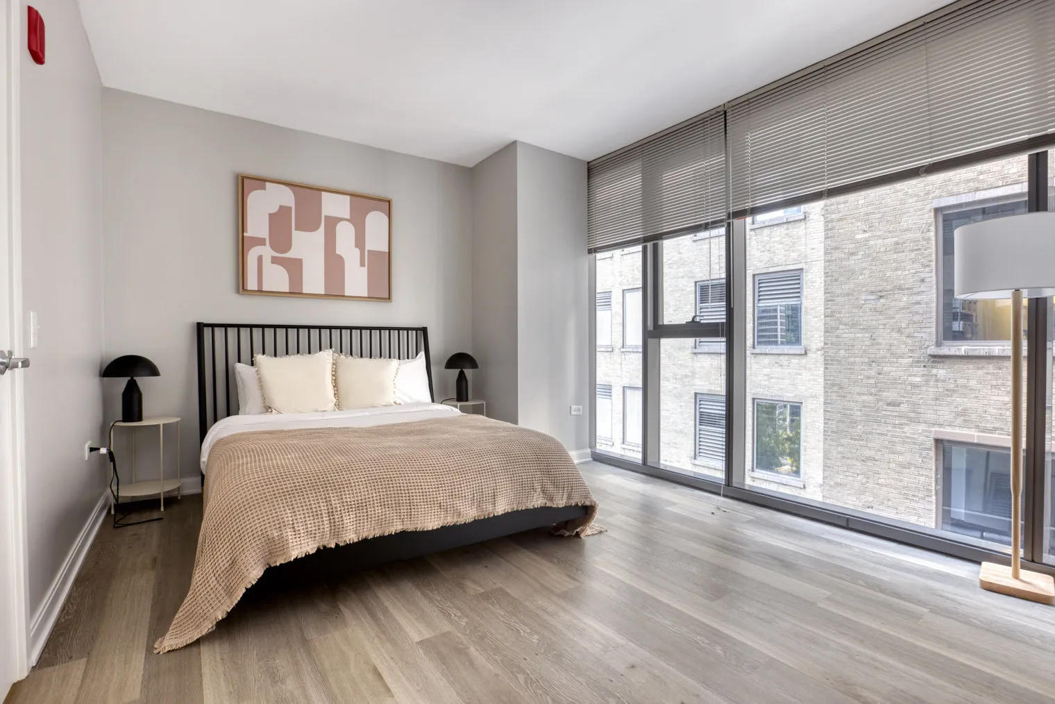 210 N Wells St 60601 60601-Lake & Wells Apartments-unit#ID671-Chicago-IL