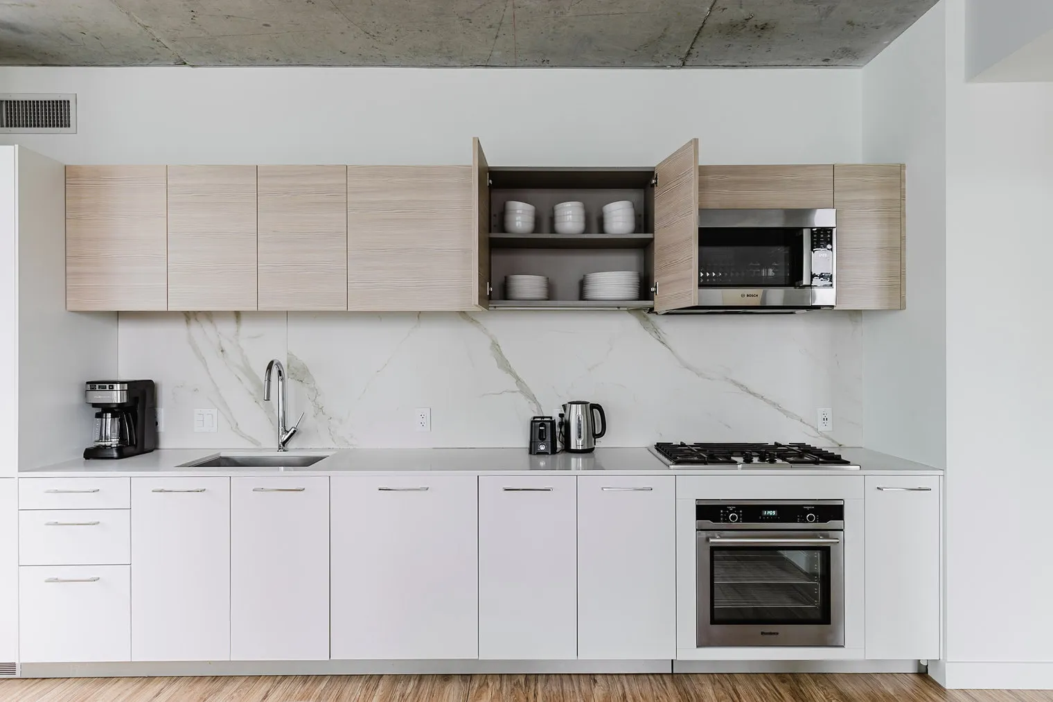 165 N Desplaines St   60661 60661-Emme-unit#ID1140-Chicago-IL