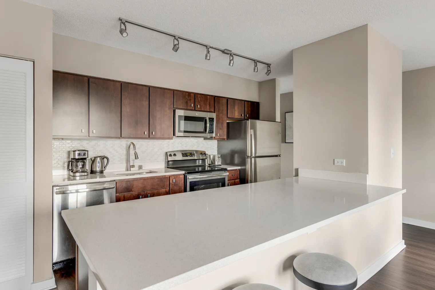 121 W Chestnut St   60610 60610-Chestnut Tower-unit#ID1290-Chicago-IL