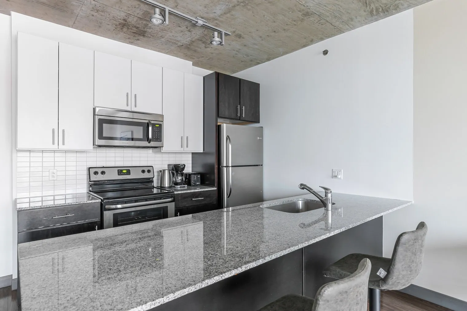 601 W Jackson Blvd   60661 60661-Jeff Jack-unit#ID1341-Chicago-IL