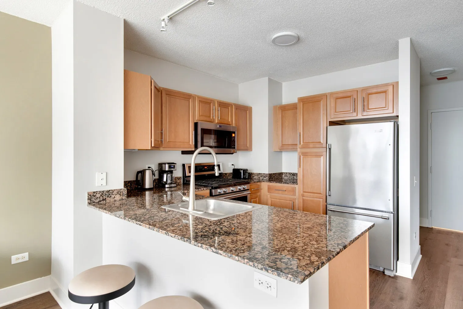 300 N Canal St   60606 60606-Left Bank-unit#ID1389-Chicago-IL