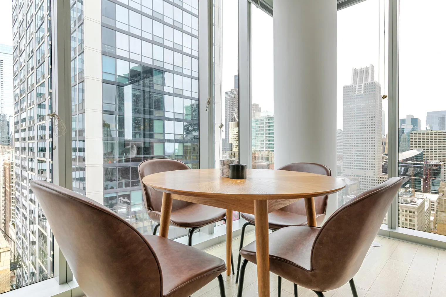 201 N Garland Ct   60601 60601-Mila-unit#ID1392-Chicago-IL