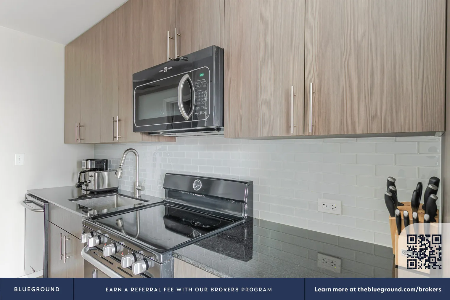 211 W Scott St   60610 60610-The Scott Residences-unit#ID1297-Chicago-IL