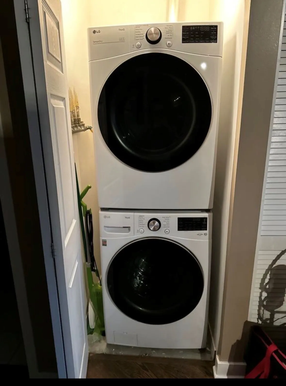 910 W Madison St   60607 60607-Madison Manor 2-unit#902e-Chicago-IL