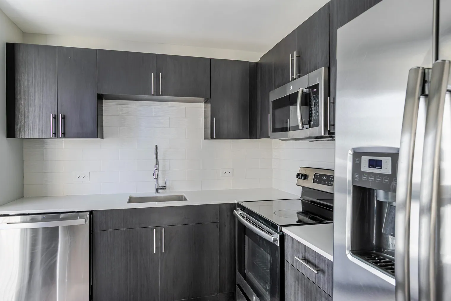 1 E Delaware Pl   60611 60611-One East Delaware-unit#ID1358-Chicago-IL