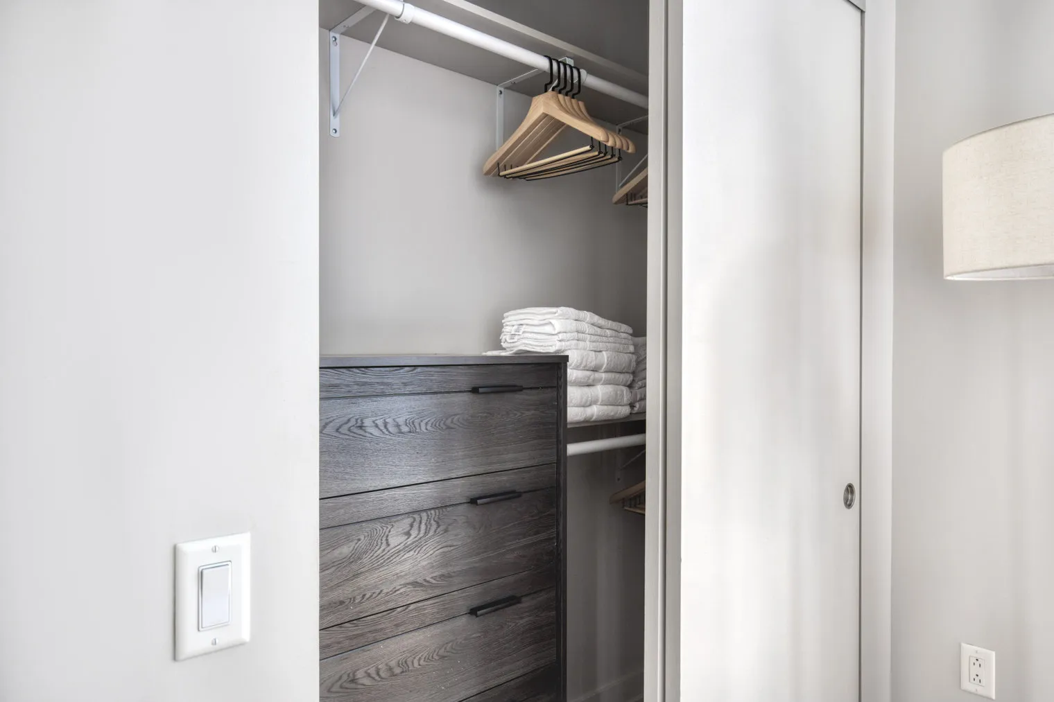 676 N La Salle Dr 60654 60654-Ardus-unit#ID895-Chicago-IL