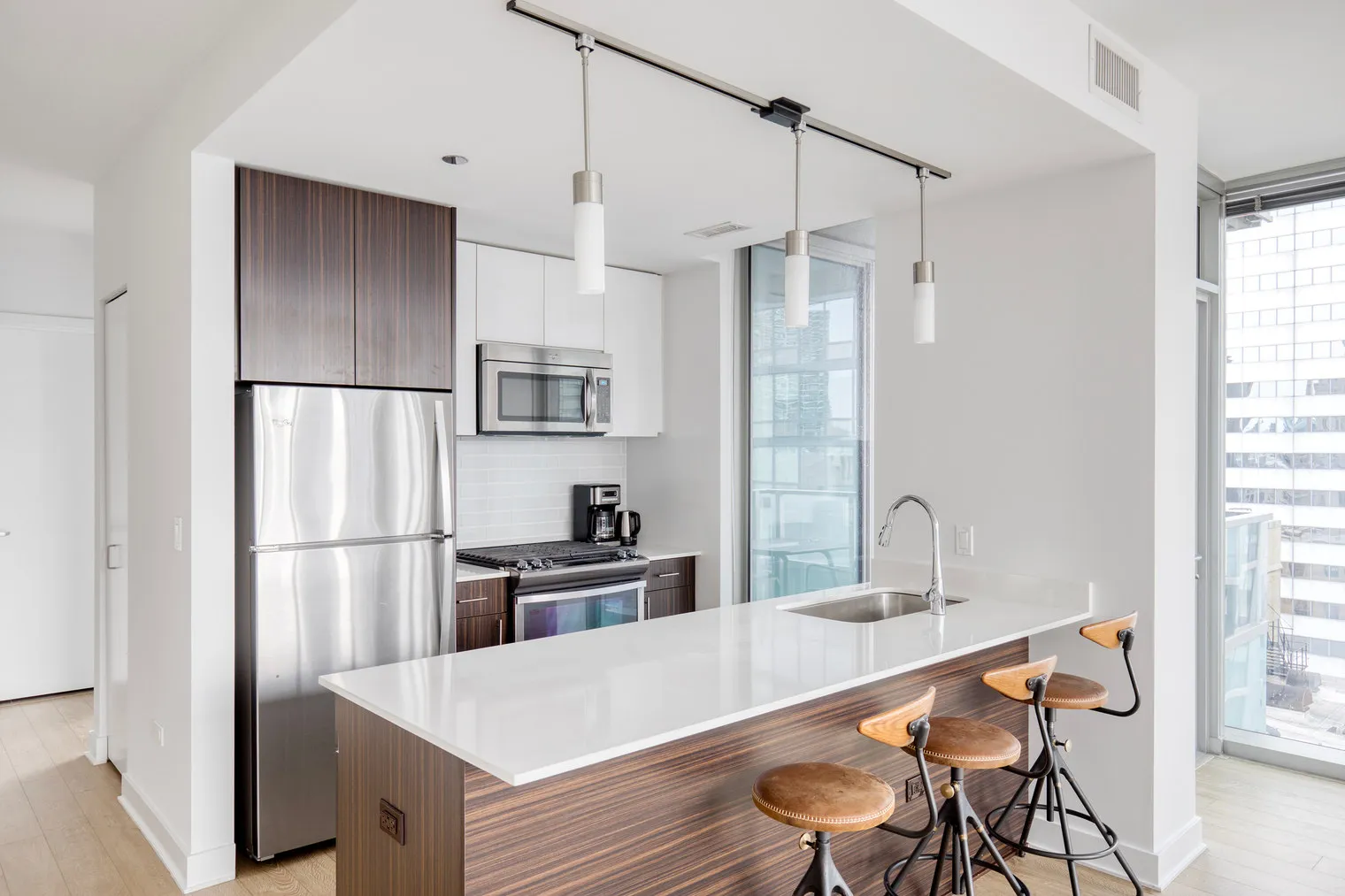 201 N Garland Ct   60601 60601- Mila-unit#ID959-Chicago-IL