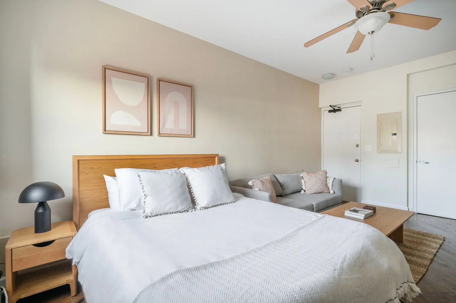 1400 N Lake Shore Dr   60610 60610-The Deco-unit#ID917-Chicago-IL