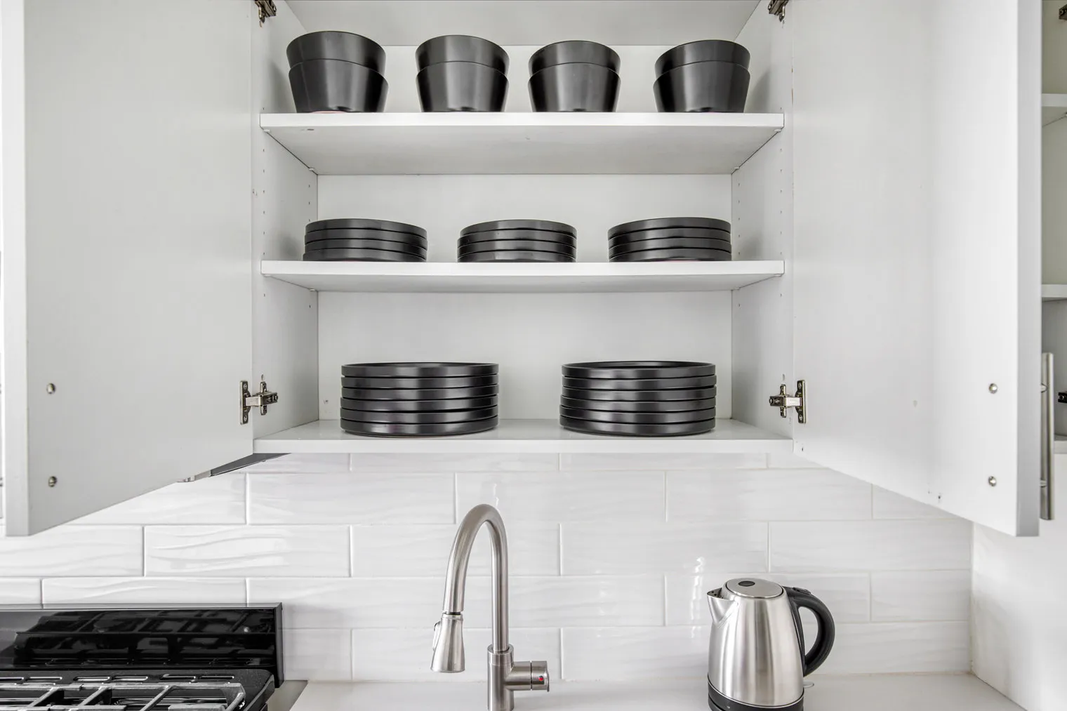 1400 N Lake Shore Dr   60610 60610-The Deco-unit#ID556-Chicago-IL