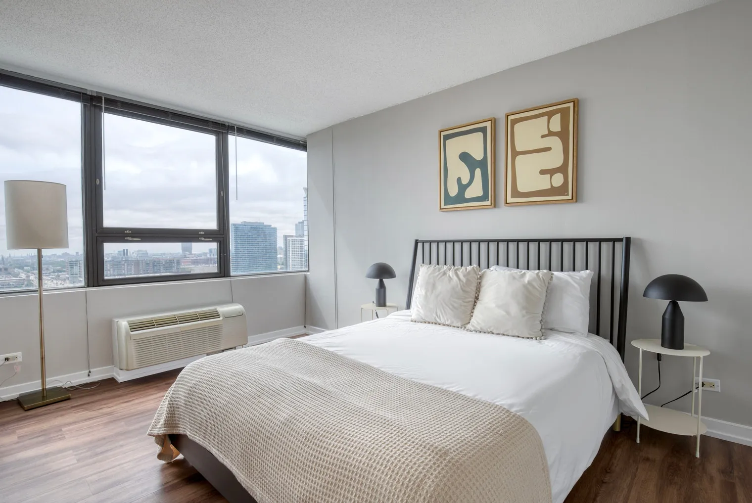 1212 S Michigan Ave   60605 60605-Park Michigan-unit#ID1083-Chicago-IL