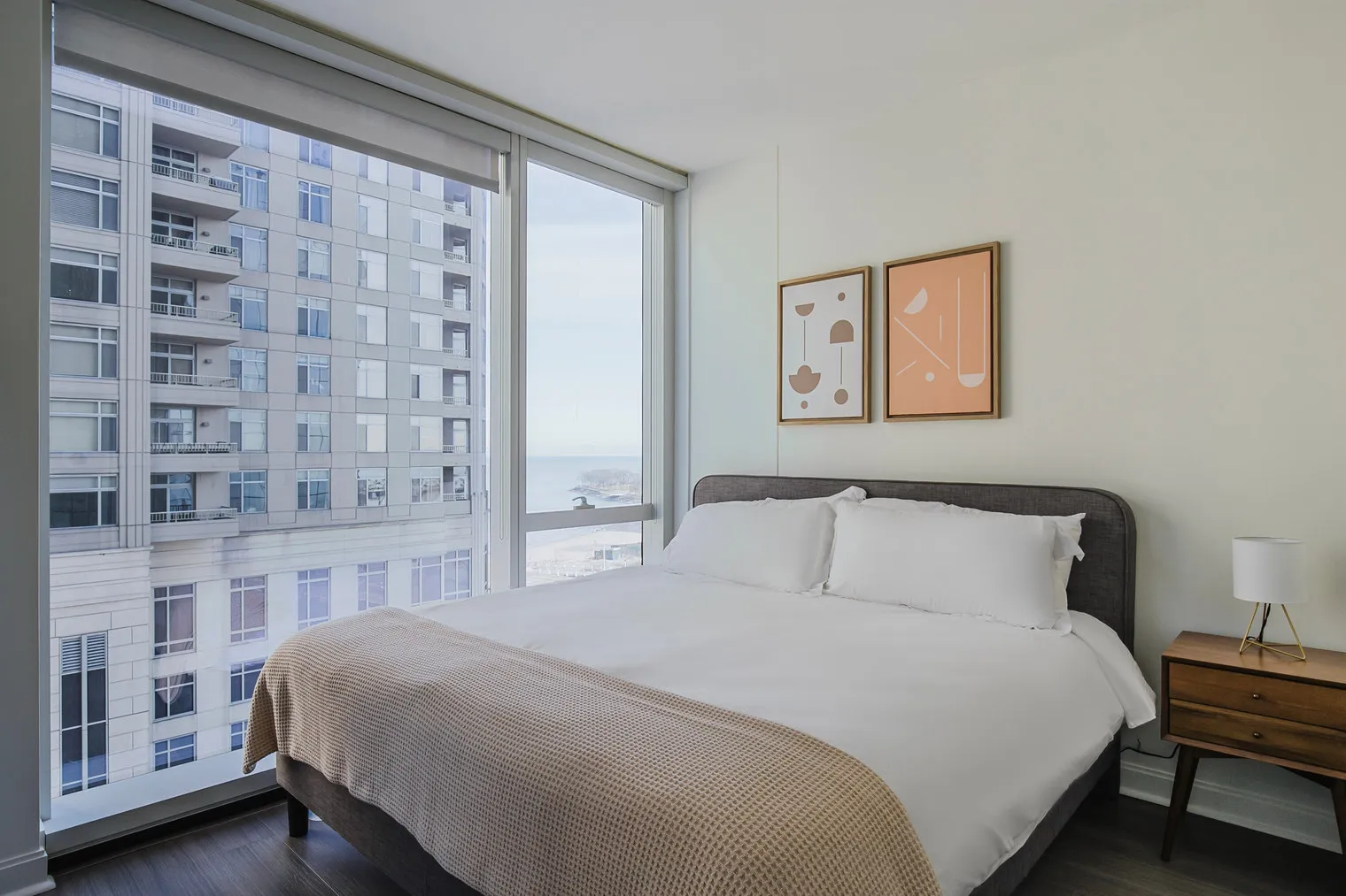 500 N Lake Shore Dr   60611 60611-500 Lake Shore-unit#ID1124-Chicago-IL