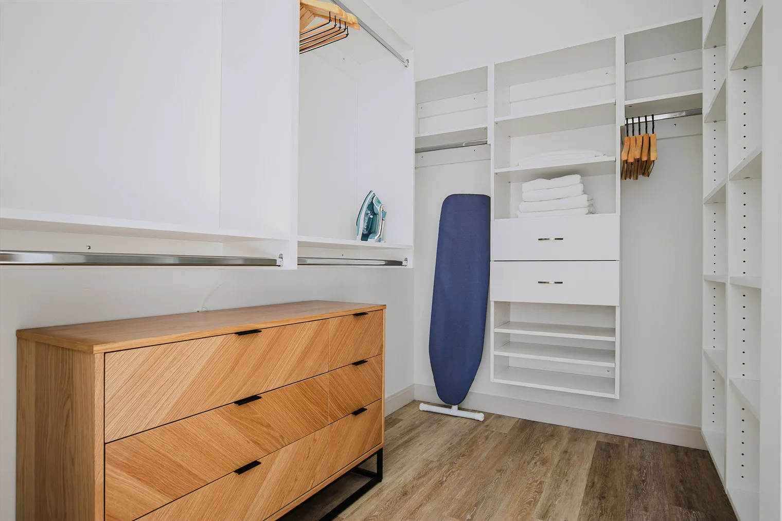 535 N St Clair St   60611 60611-Saint Grand-unit#ID1150-Chicago-IL