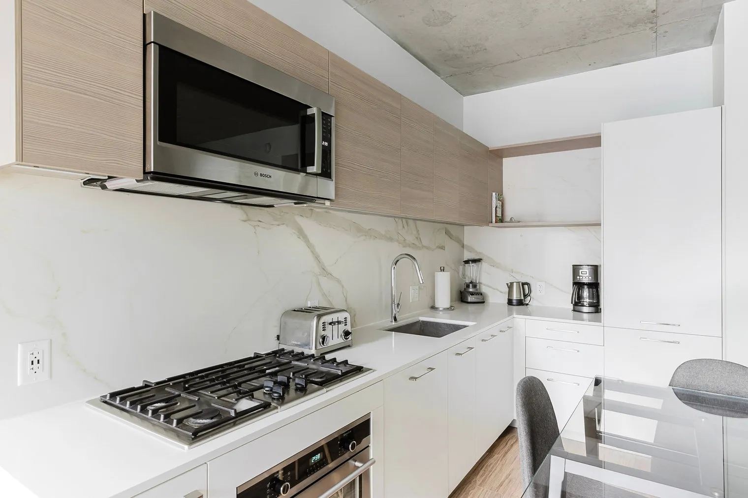 165 N Desplaines St   60661 60661-Emme-unit#ID1274-Chicago-IL