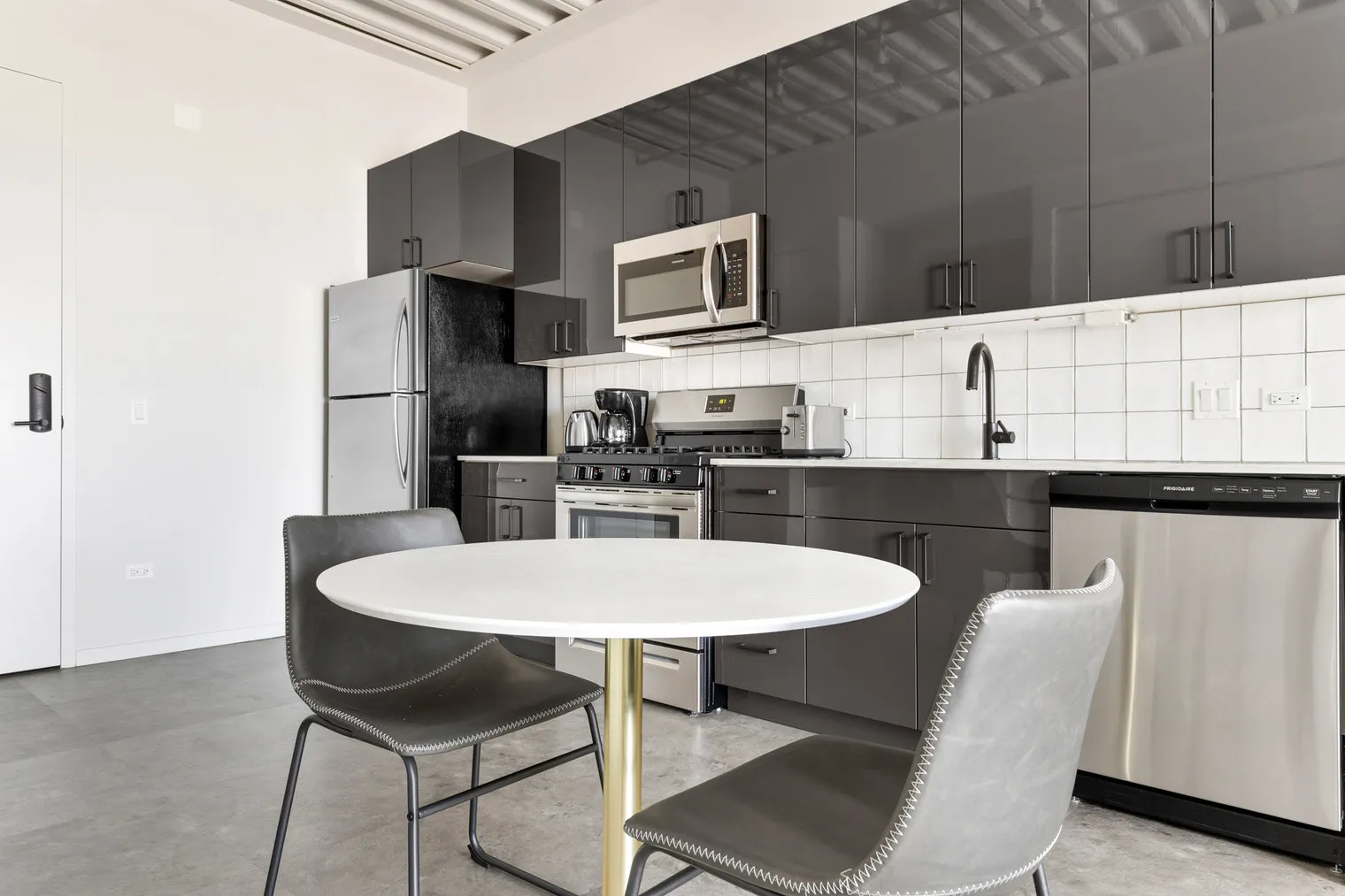 1220 W Jackson Blvd   60607 60607-The Jax-unit#ID1319-Chicago-IL