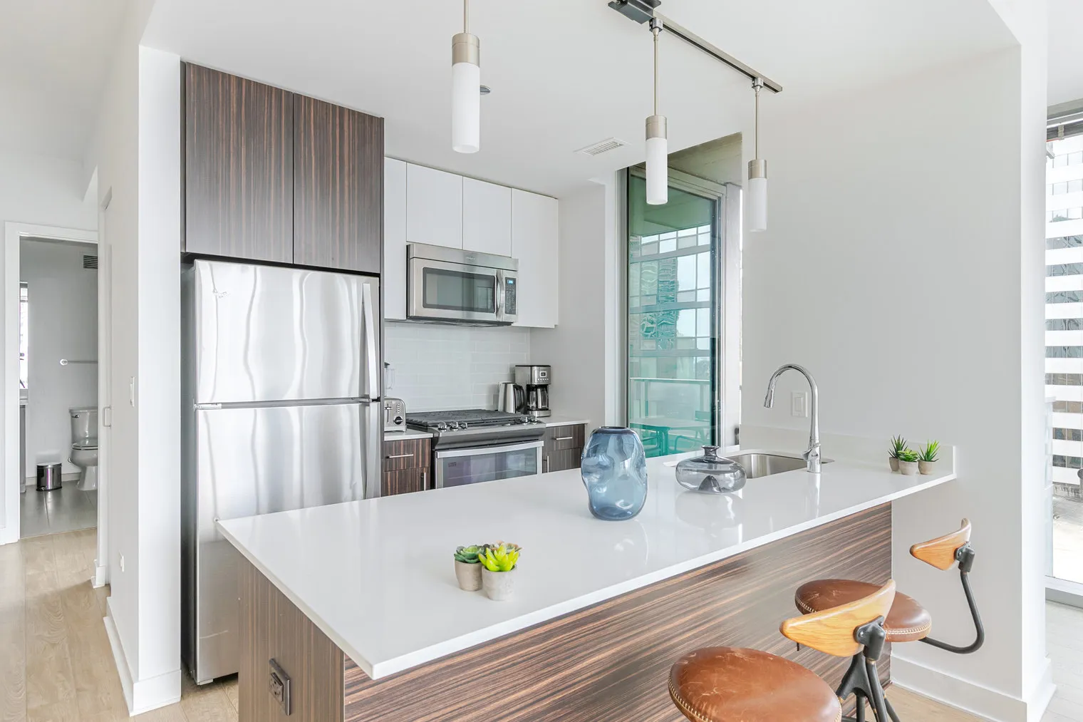 201 N Garland Ct   60601 60601-Mila-unit#ID1392-Chicago-IL