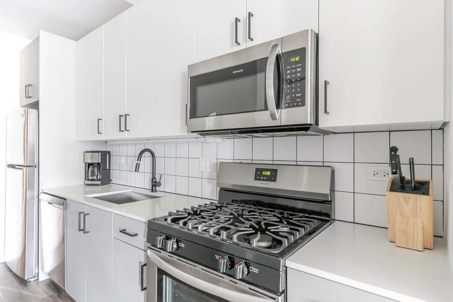 61 W Erie St   60654 60654-The Opal-unit#ID1413-Chicago-IL