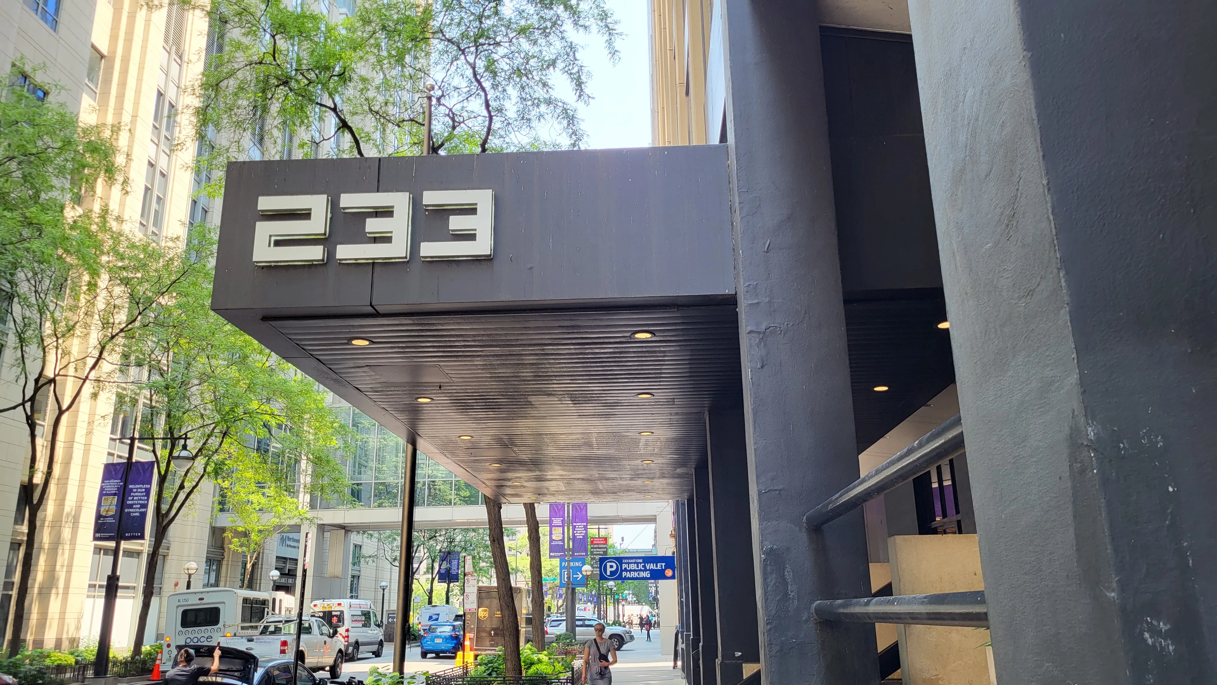 233 E Erie St 60611 60611-Chicago-IL