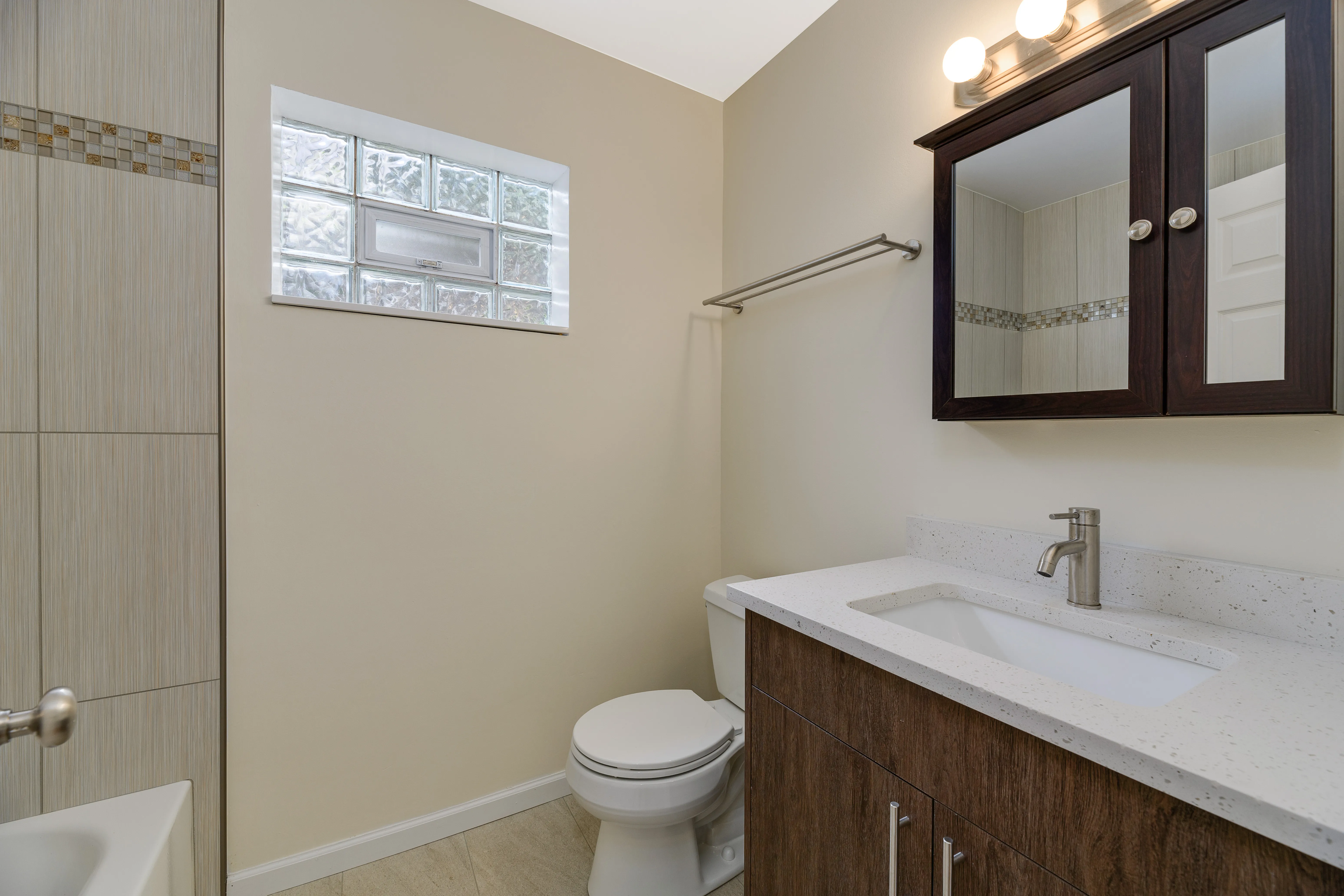 1255 N CLEAVER ST 60642-unit#1-Chicago-IL