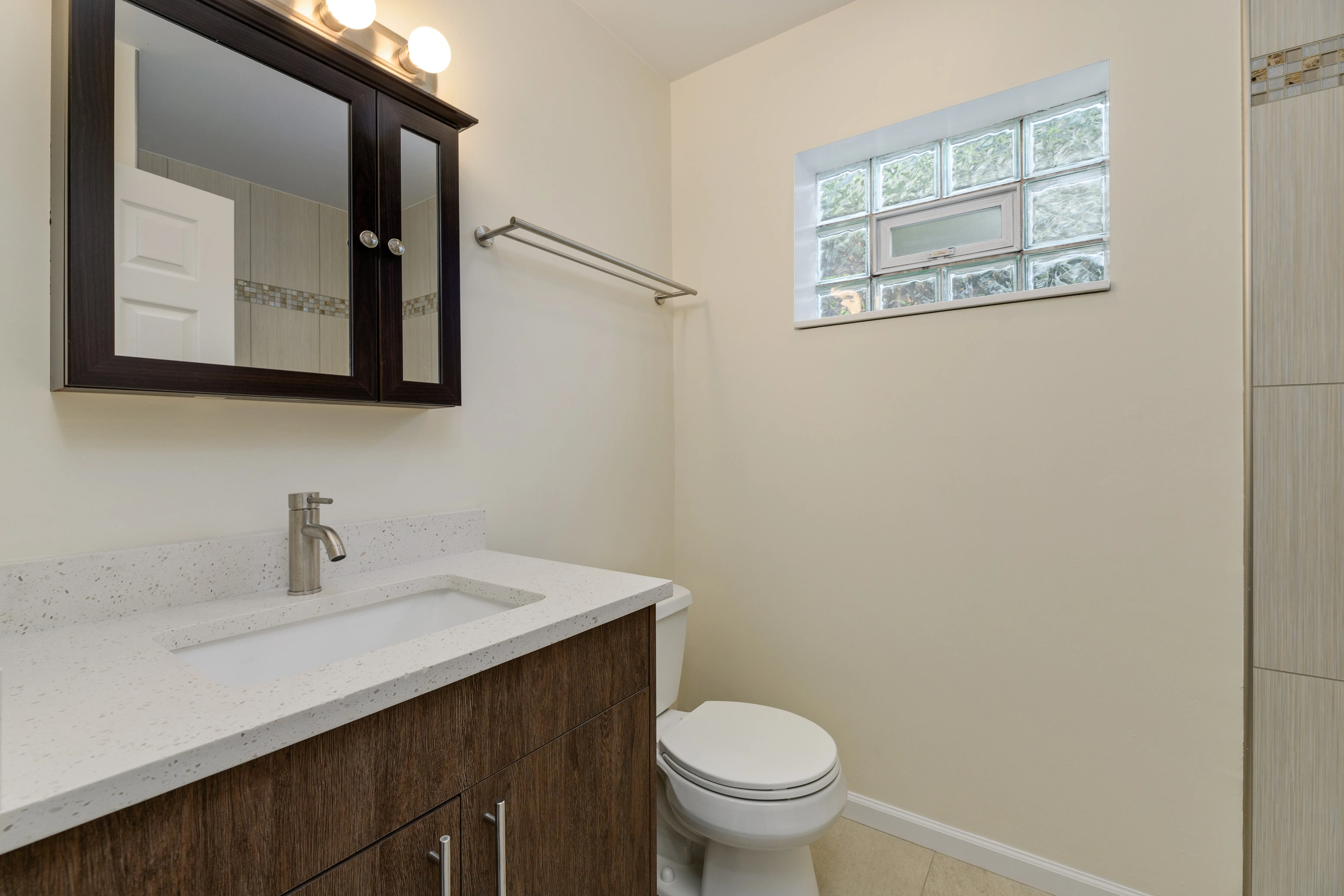 1255 N CLEAVER ST 60642-unit#1-Chicago-IL