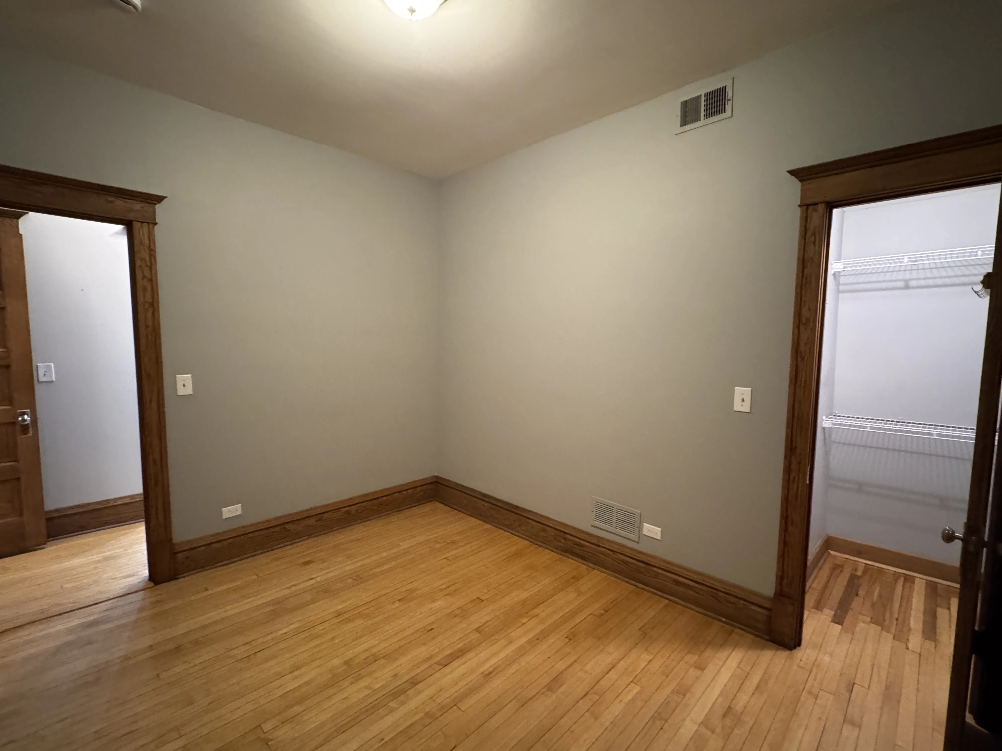 1539 N LEAVITT ST 60622-1820-CHICAGO-IL